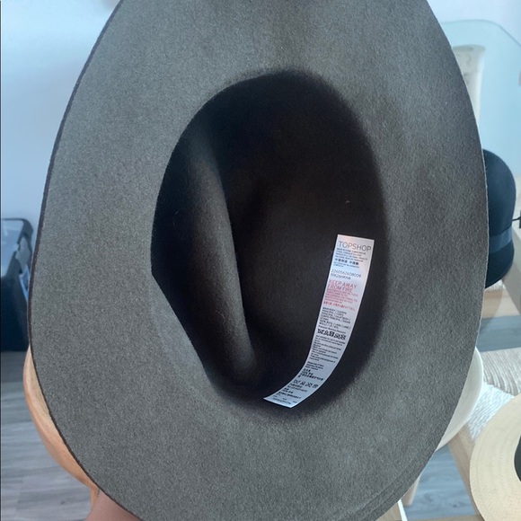 Stylish Bundle of 8 Fedora Hats, Casual, Dress, Wool, Summer - Picture 3 of 16